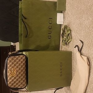 Authentic Gucci Marmont Small Shoulder Bag